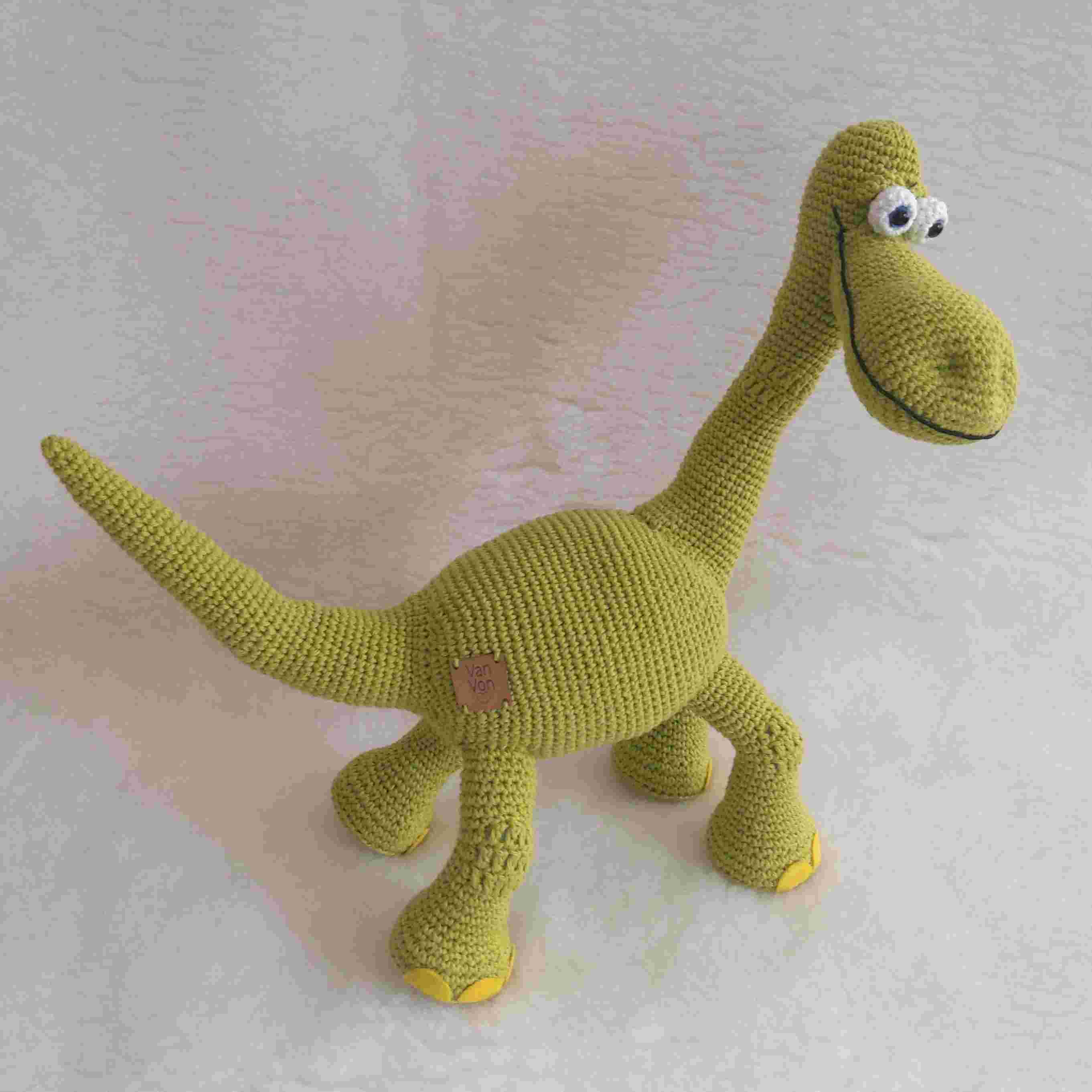 Dino Arlo